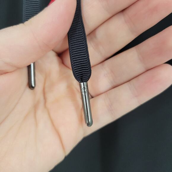 Lululemon Black Woven On The Fly Skirt 2 - Picture 6 of 11